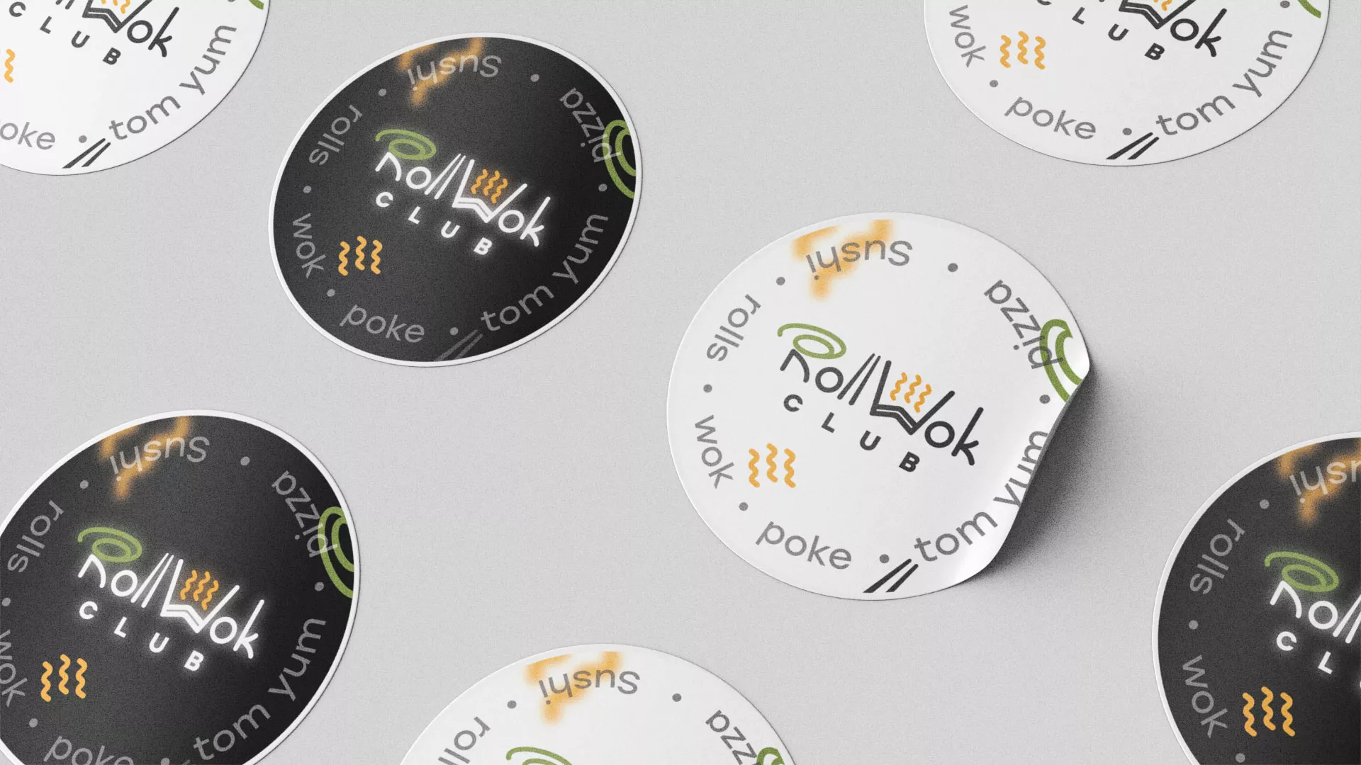 Разработка дизайна наклеек для суши-бара «Roll Wok Club» в Боровичах